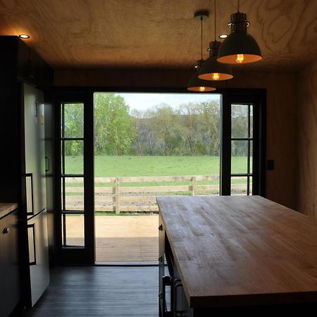 Renagour Cottage - Farmstay With Hot Tub! Вангануї Екстер'єр фото