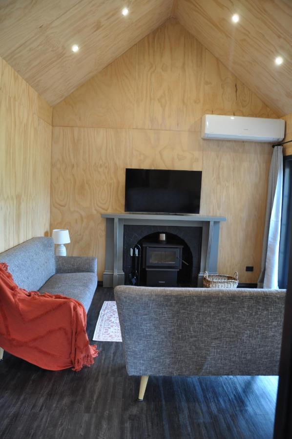 Renagour Cottage - Farmstay With Hot Tub! Вангануї Екстер'єр фото