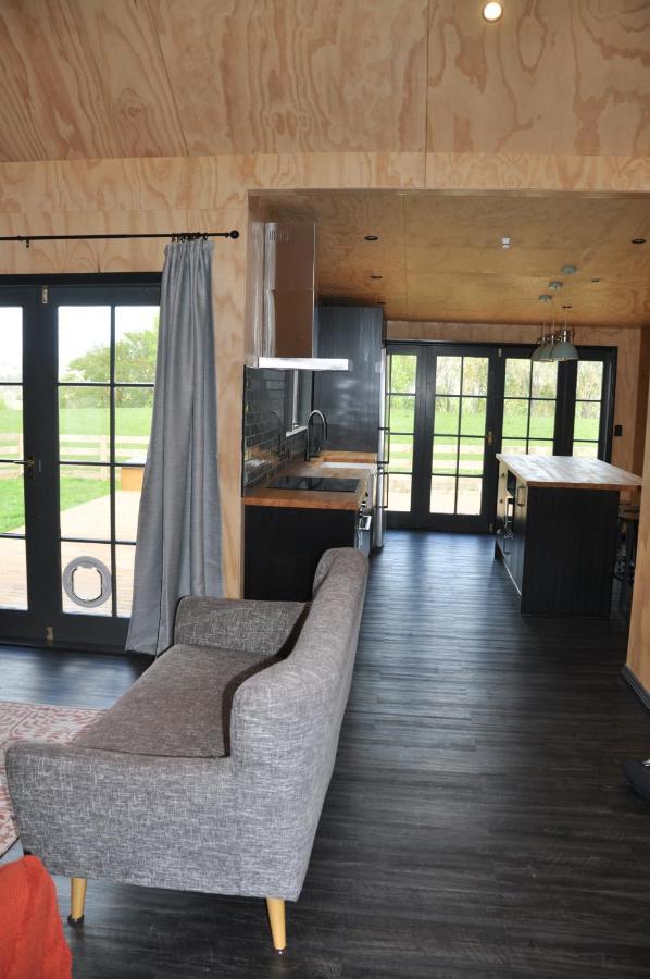Renagour Cottage - Farmstay With Hot Tub! Вангануї Екстер'єр фото